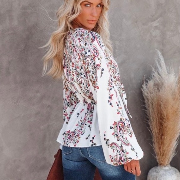Vici Collection Floral Blouse - Picture 2 of 4